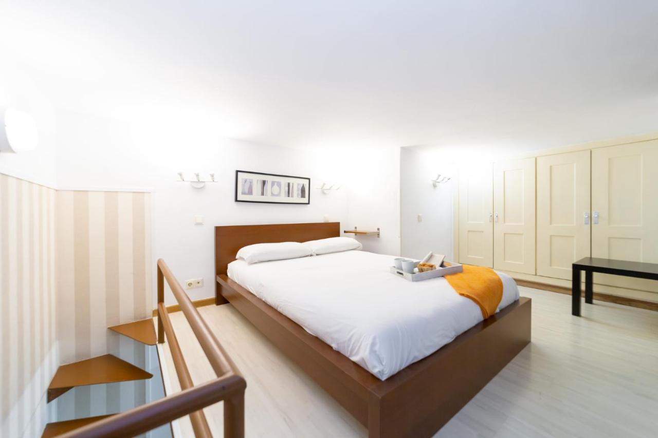 Apartamentos Puerta Del Sol I Мадрид Экстерьер фото